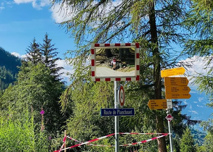 Le Cret Haute ナンダ