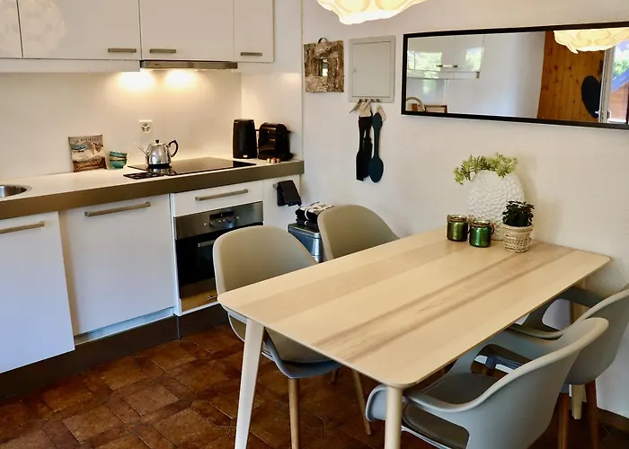 Le Cret Haute アパート ナンダ